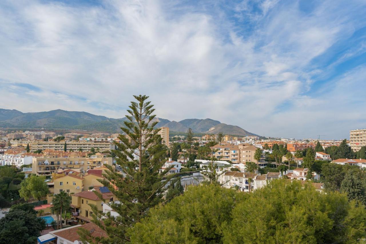 Holiday Rentals Piscina, Playa Parking A 5 Min Caminando Del Puerto De Бенальмадена Экстерьер фото