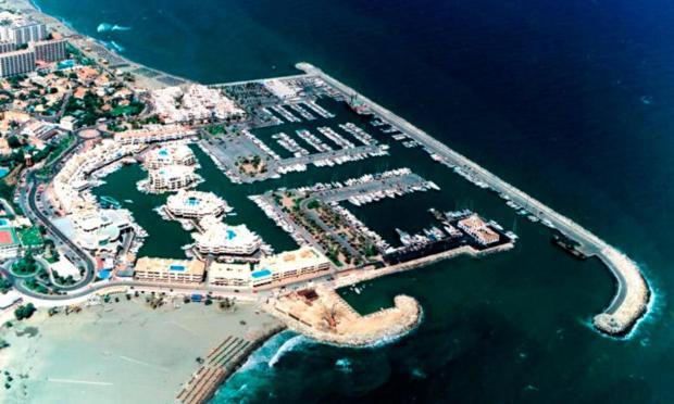 Holiday Rentals Piscina, Playa Parking A 5 Min Caminando Del Puerto De Бенальмадена Экстерьер фото
